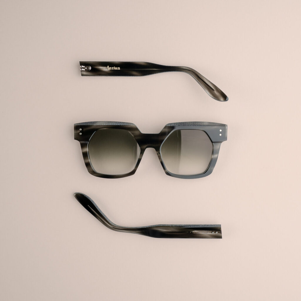 Havana stripes grey